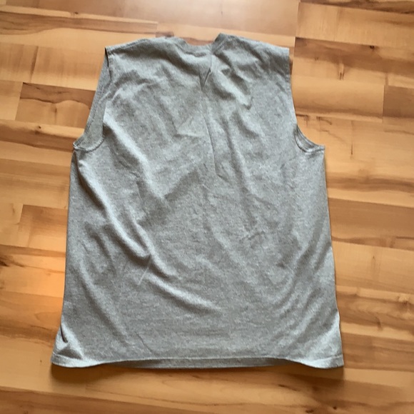 Vintage Nike XL sleeveless shirt. - Picture 7 of 10